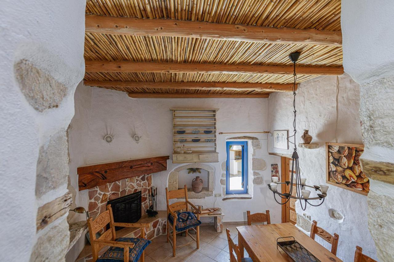 Anna's Villa in Mesi Village Agia Triada Exteriör bild