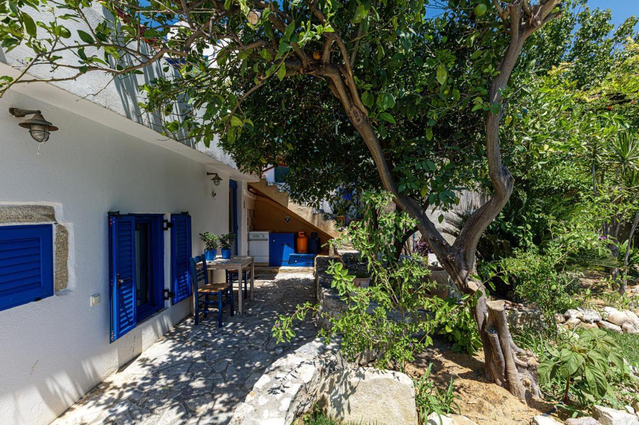 Anna's Villa in Mesi Village Agia Triada Exteriör bild